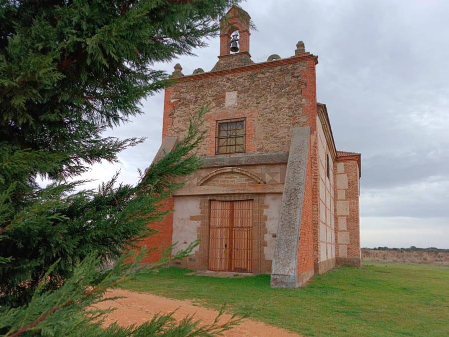 ermita-nuestra-sra-del-agavanzal-3