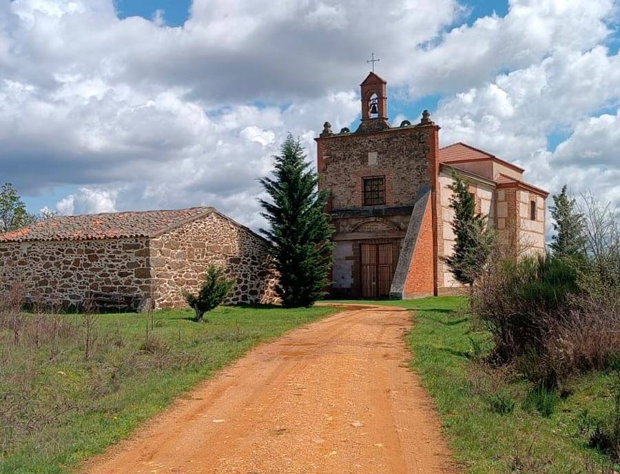 ermita-nuestra-sra-del-agavanzal-5
